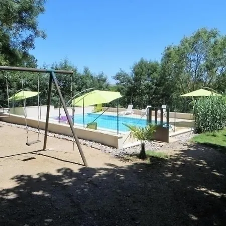 House Bellegarde Marsal - 6 Pers, 200 M2, 4/3