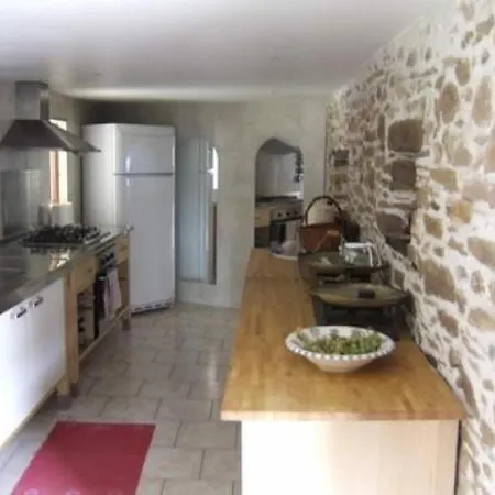 House Bellegarde Marsal - 6 Pers, 200 M2, 4/3 *